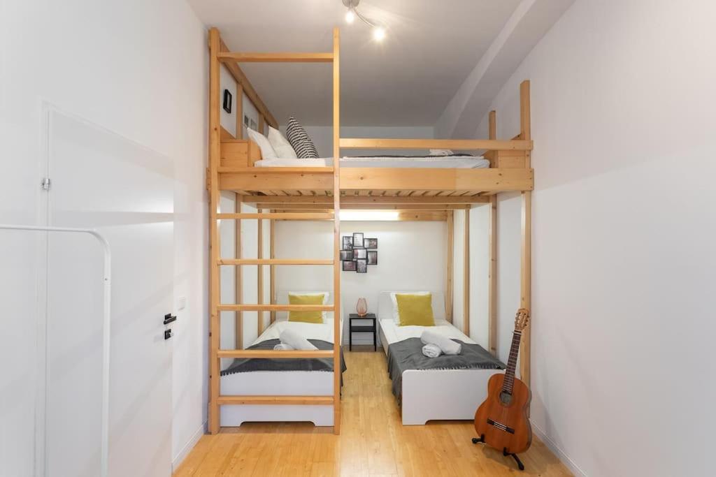 Charming & Authentic Vienna Flat - Central Located Apartment Luaran gambar